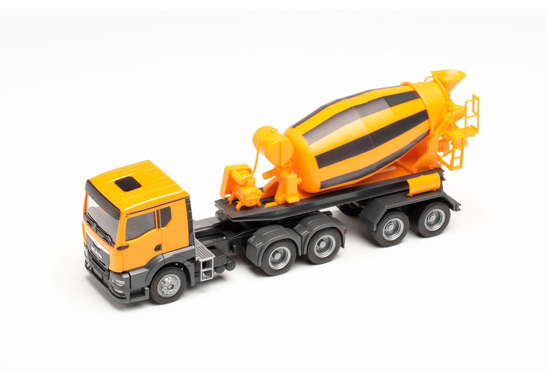 MAN TGS TN Betonmischer-Sattelzug, kommunalorange