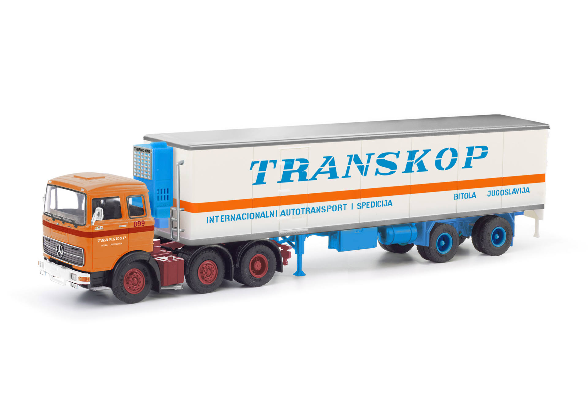 Mercedes-Benz LPS 2032 refrigerated box semitrailer truck "Transkop"