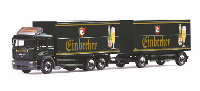 Man F2000 EVO beverage suitcase hanger train