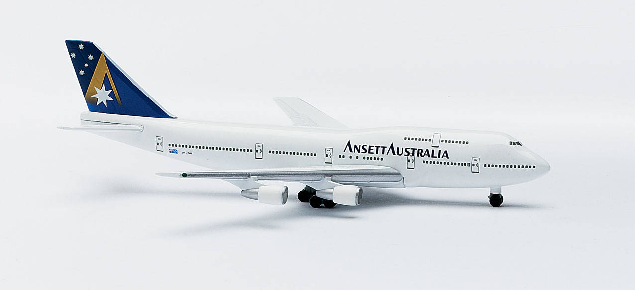 Ansett Australia Boeing 747-300