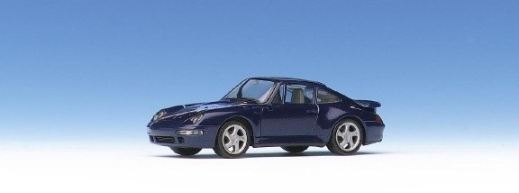 Porsche 911 Turbo 4 bonnet with blue panther printed