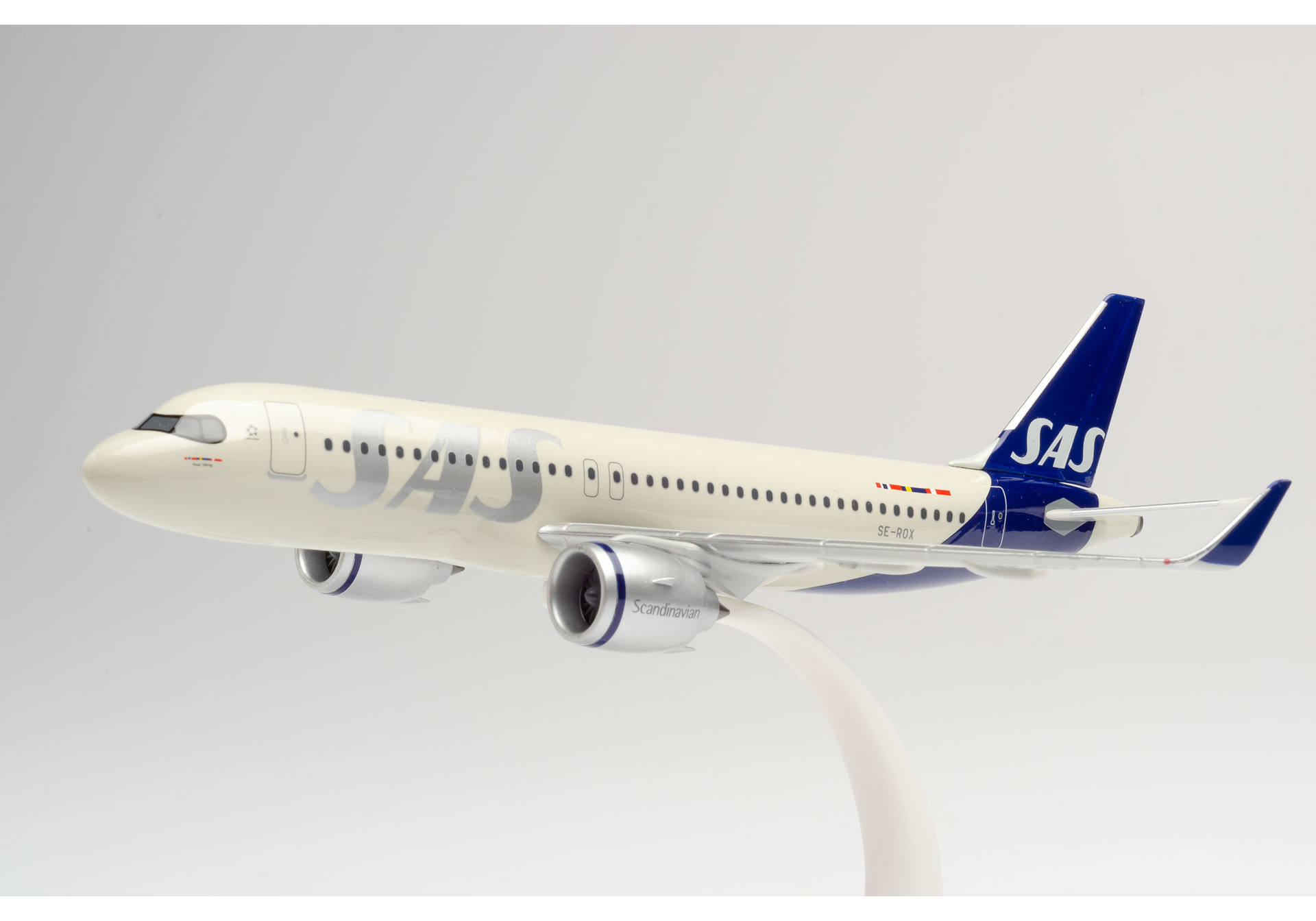 SAS Scandinavian Airlines Airbus A320 neo – SE-ROX „Roar Viking“