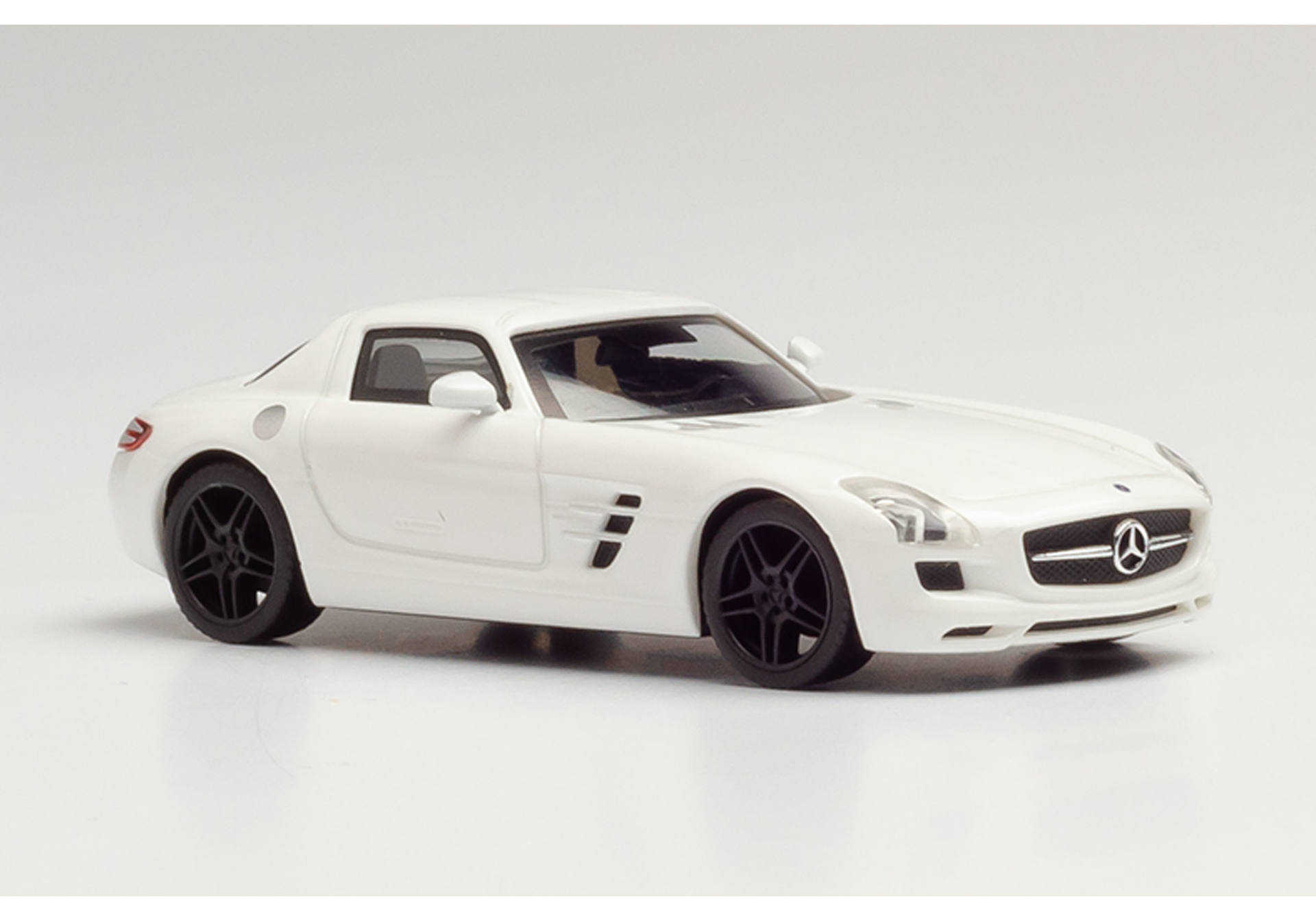 Mercedes-Benz SLS AMG, white with black rims