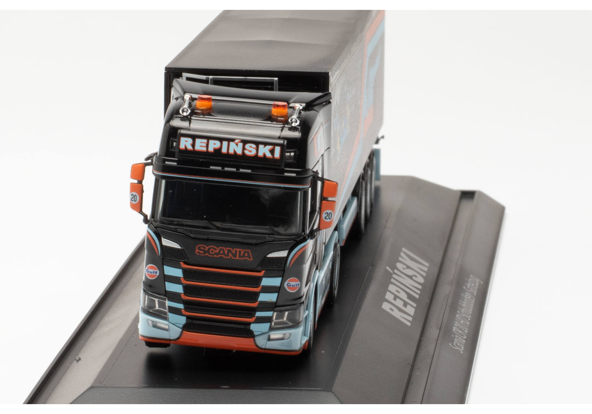 Scania CR 20 HD walking floor semitrailer "Repinski / Le Mans" (Poland/Kosciernzyna)