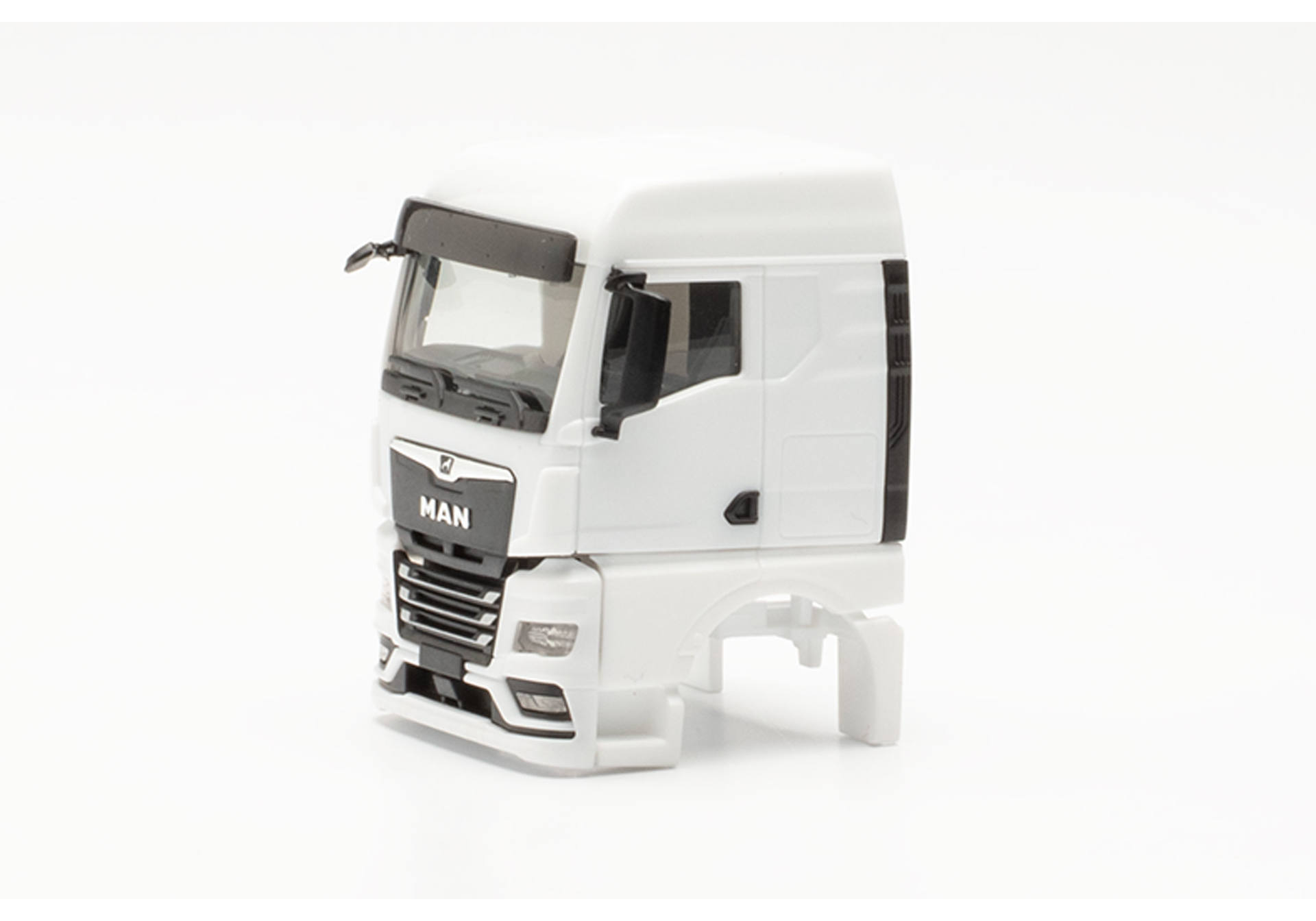 Partsservice cabin MAN TGX GM without side flaps (2 pieces)