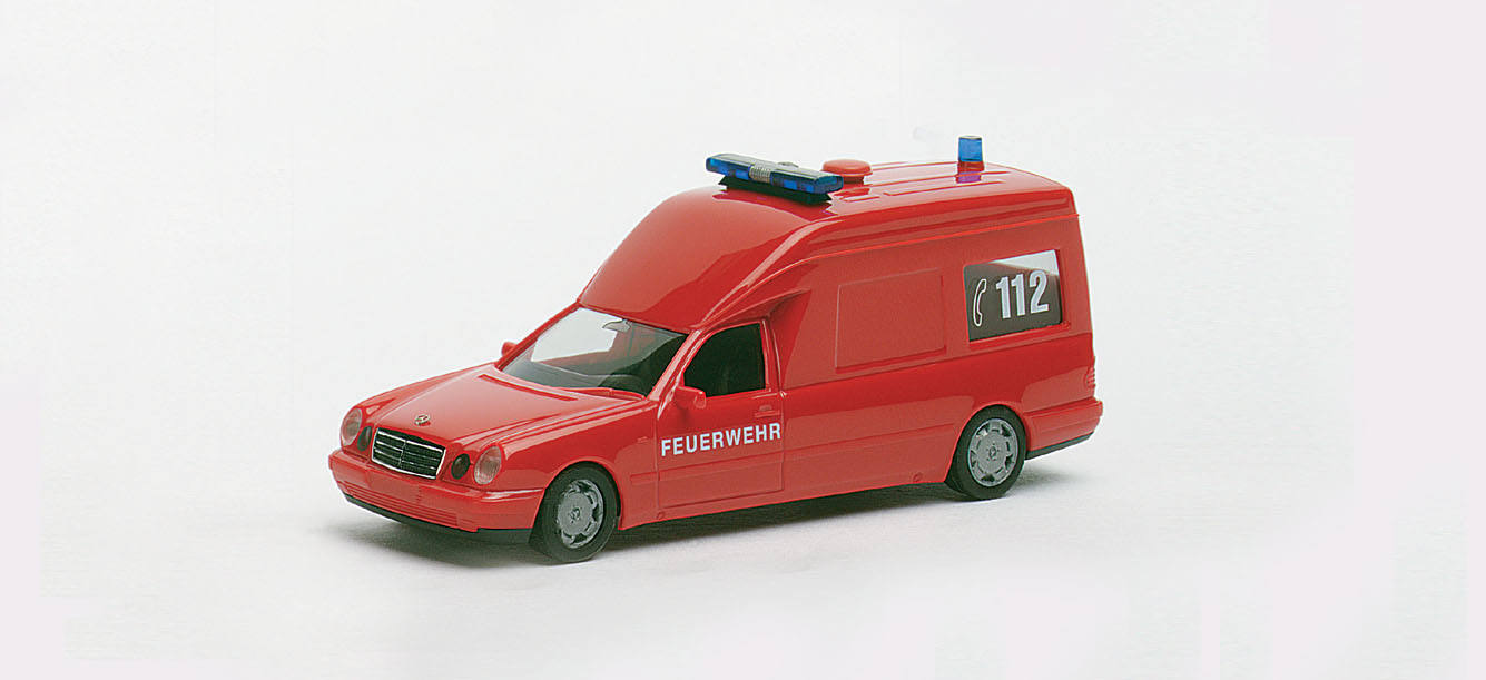 Mercedes-Benz Binz W210 KTW "Feuerwehr", rot