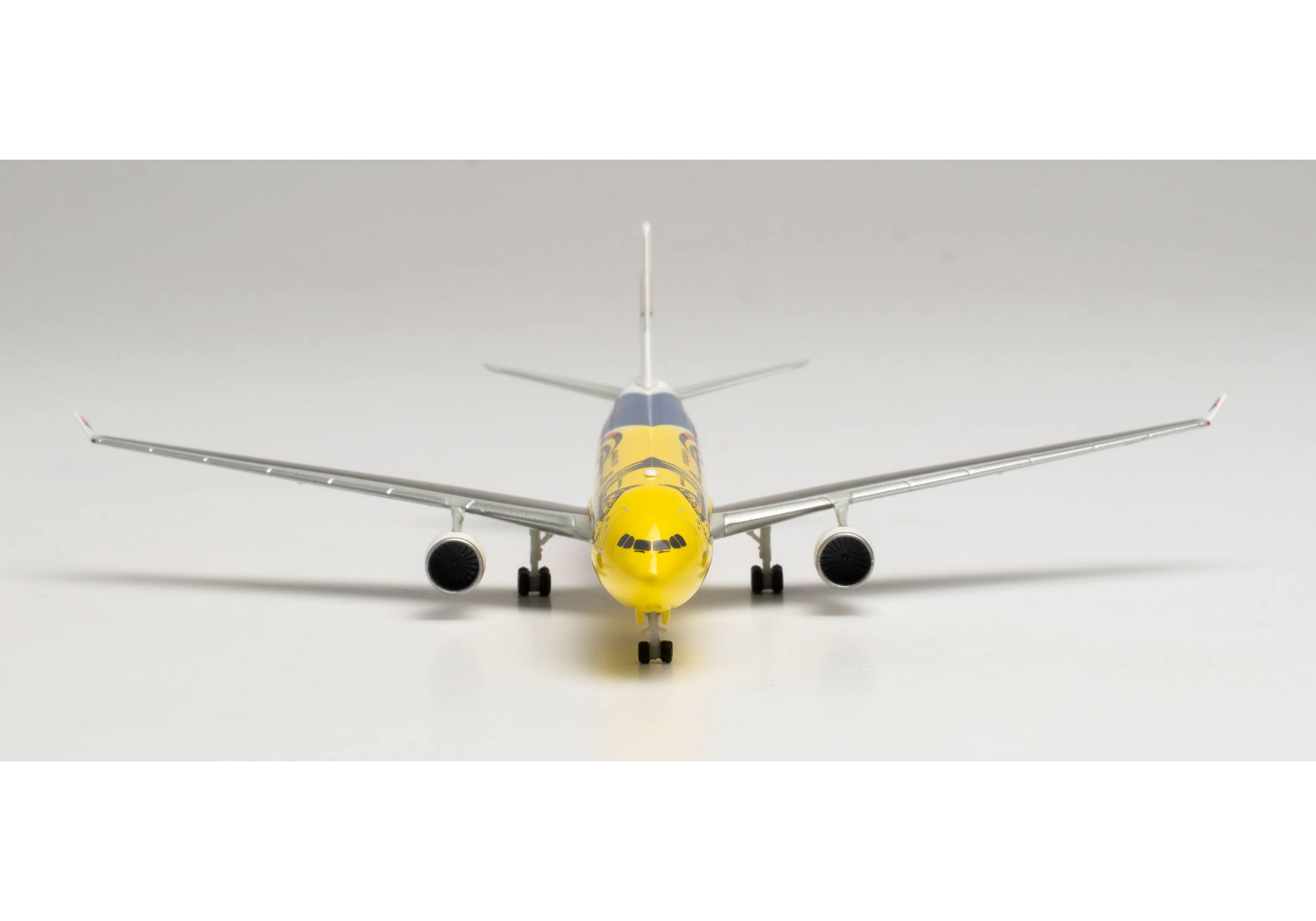 Malaysia Airlines Airbus A330-300 “Harimau Malaya” – 9M-MTG