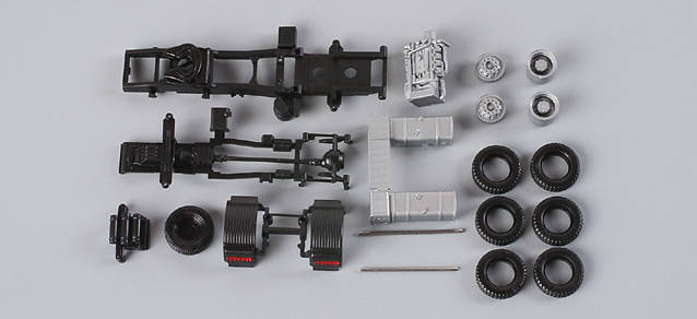 Zugmaschinen-Fahrgestell Mercedes-Benz Actros '02 2-achsInhalt: 2 Stück