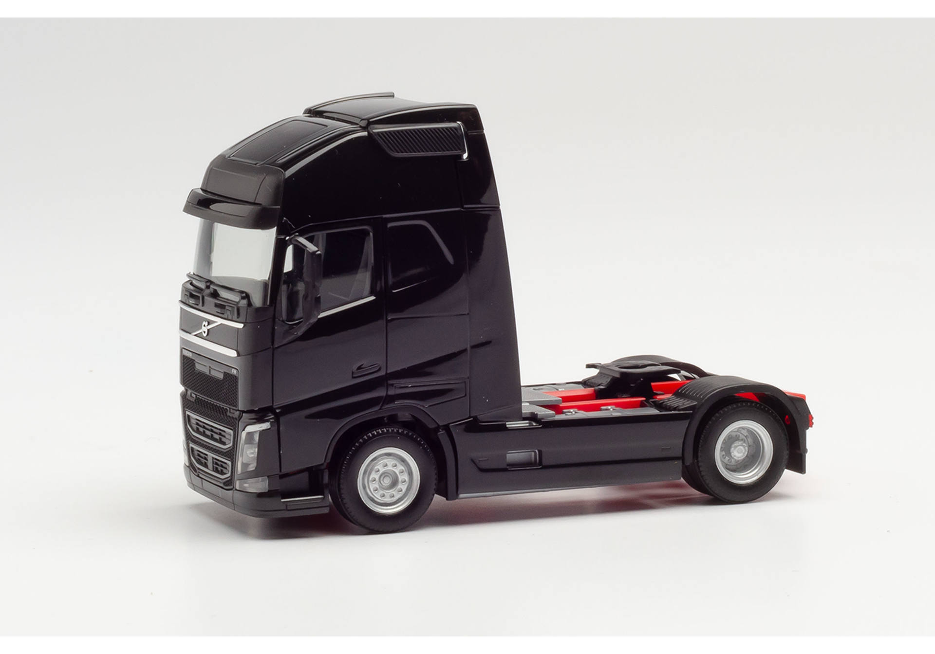 Volvo FH Gl. XL tractor, black