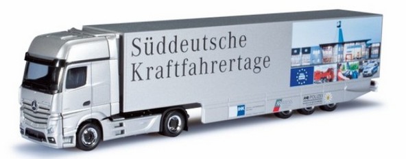 Mercedes-Benz Actros '11 Gigaspace Catchel case-saddle train