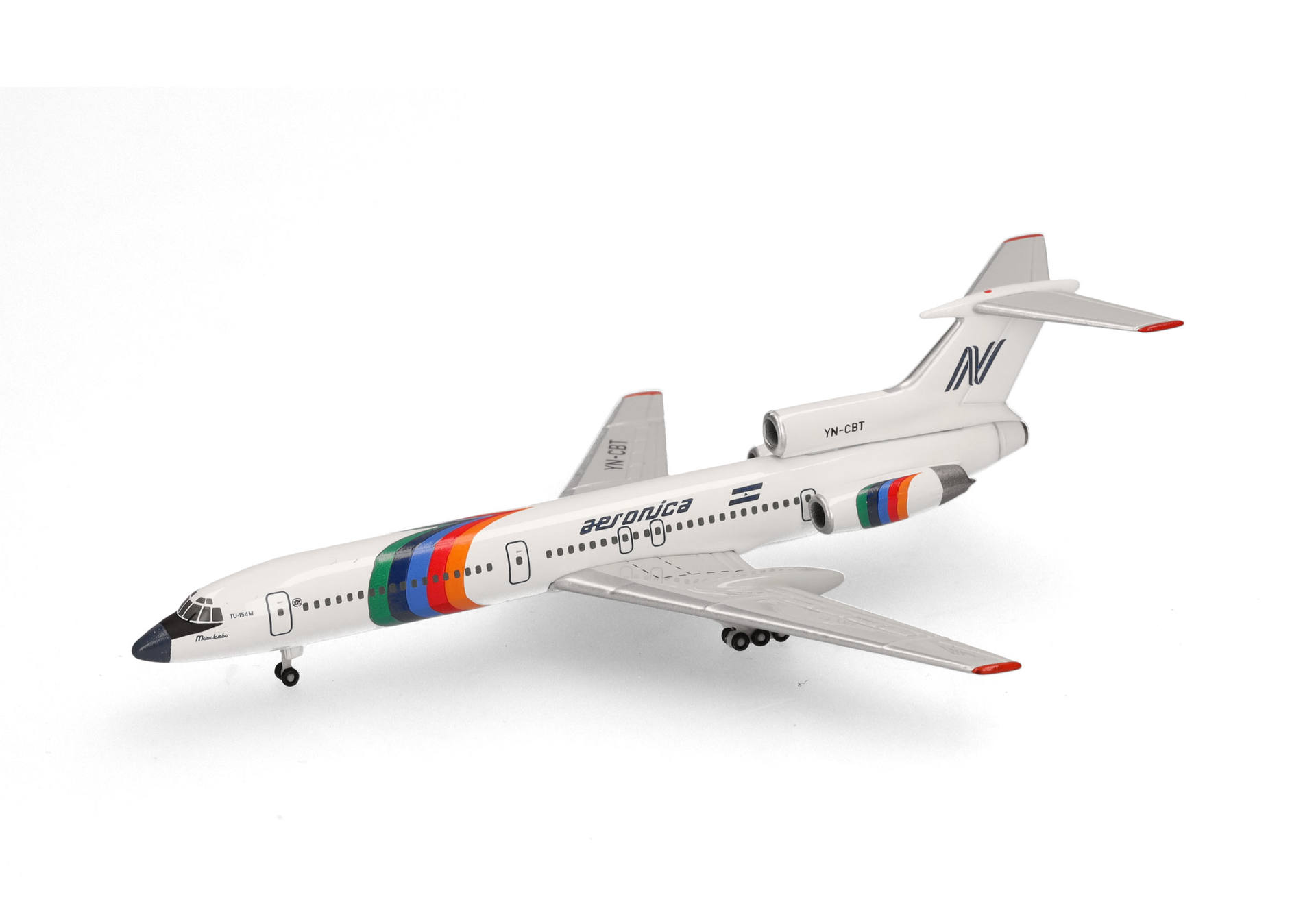 Aeronica TU-154M YN-CBT "Momotombo"