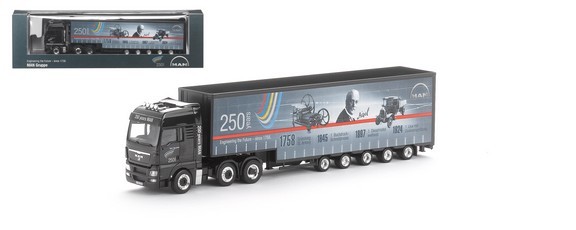 MAN TGX 26,540 Jumbo curtains plane saddle train special box