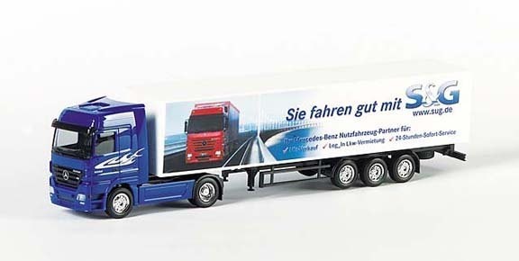 Mercedes-Benz Actros LH '02 case saddle train