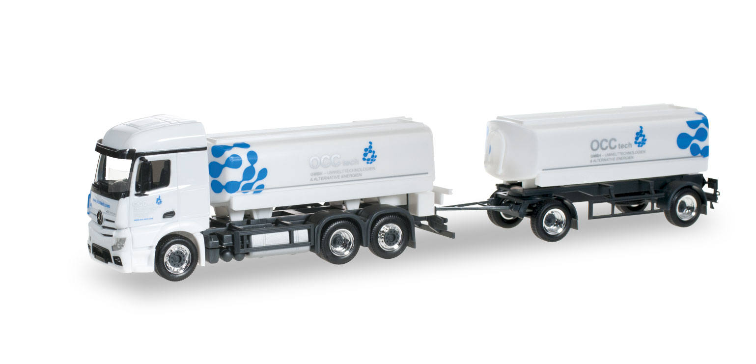 Mercedes-Benz Actros Streamspace Benzintank-Sattelzug "OCC Tech"