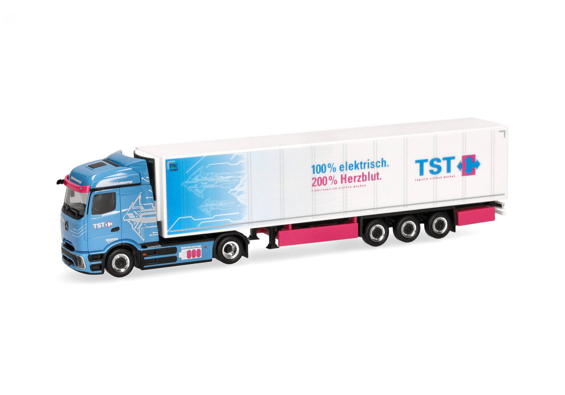 Mercedes-Benz eActros 600 ProCabin Streamspace refrigerated box semitrailer truck "TST Logistik"