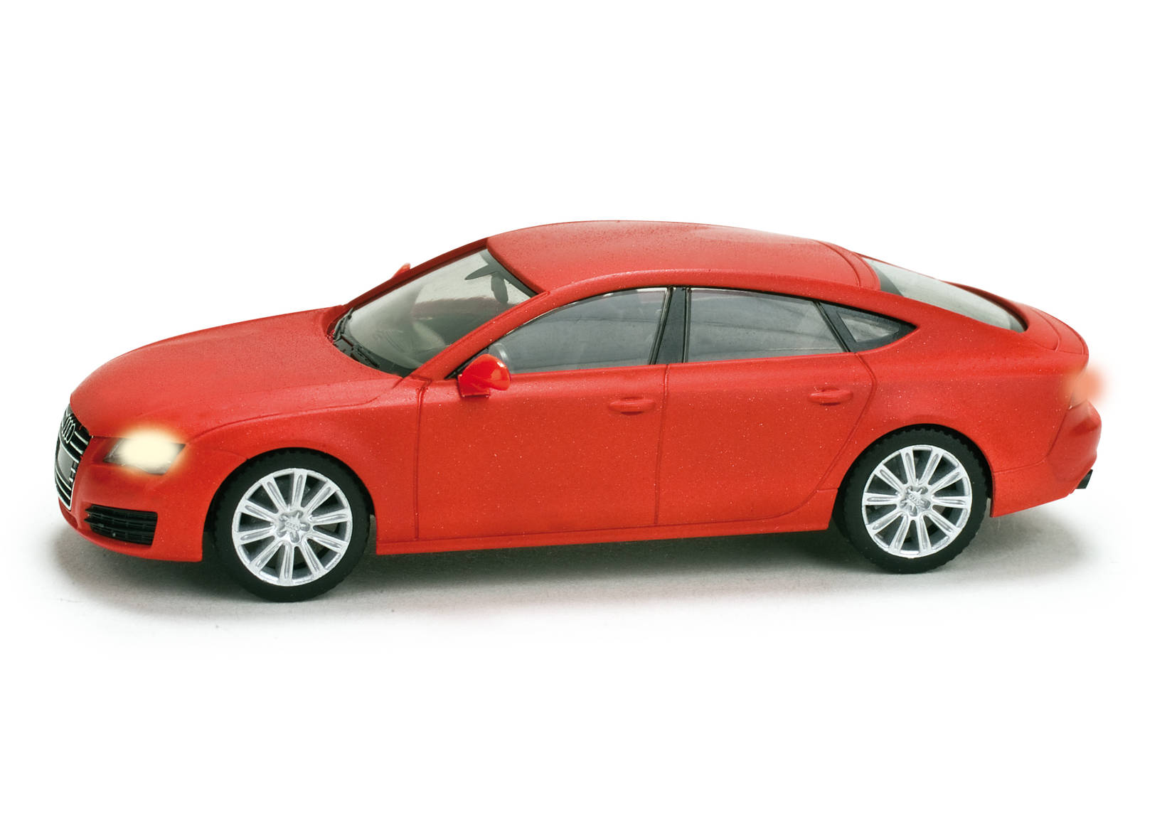 Audi A7 Limousine, mit Beleuchtung und Fahrerfigur