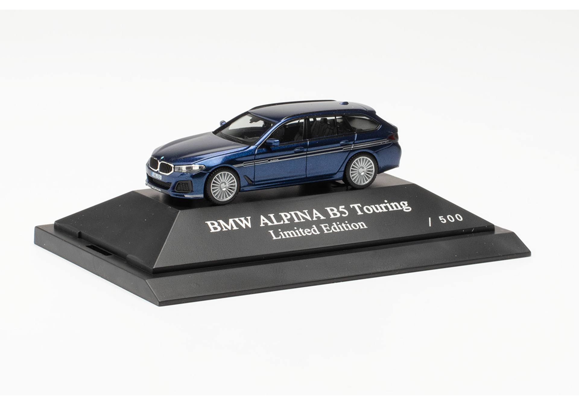BMW Alpina B5 Touring (G31), blue metallic "Alpina"