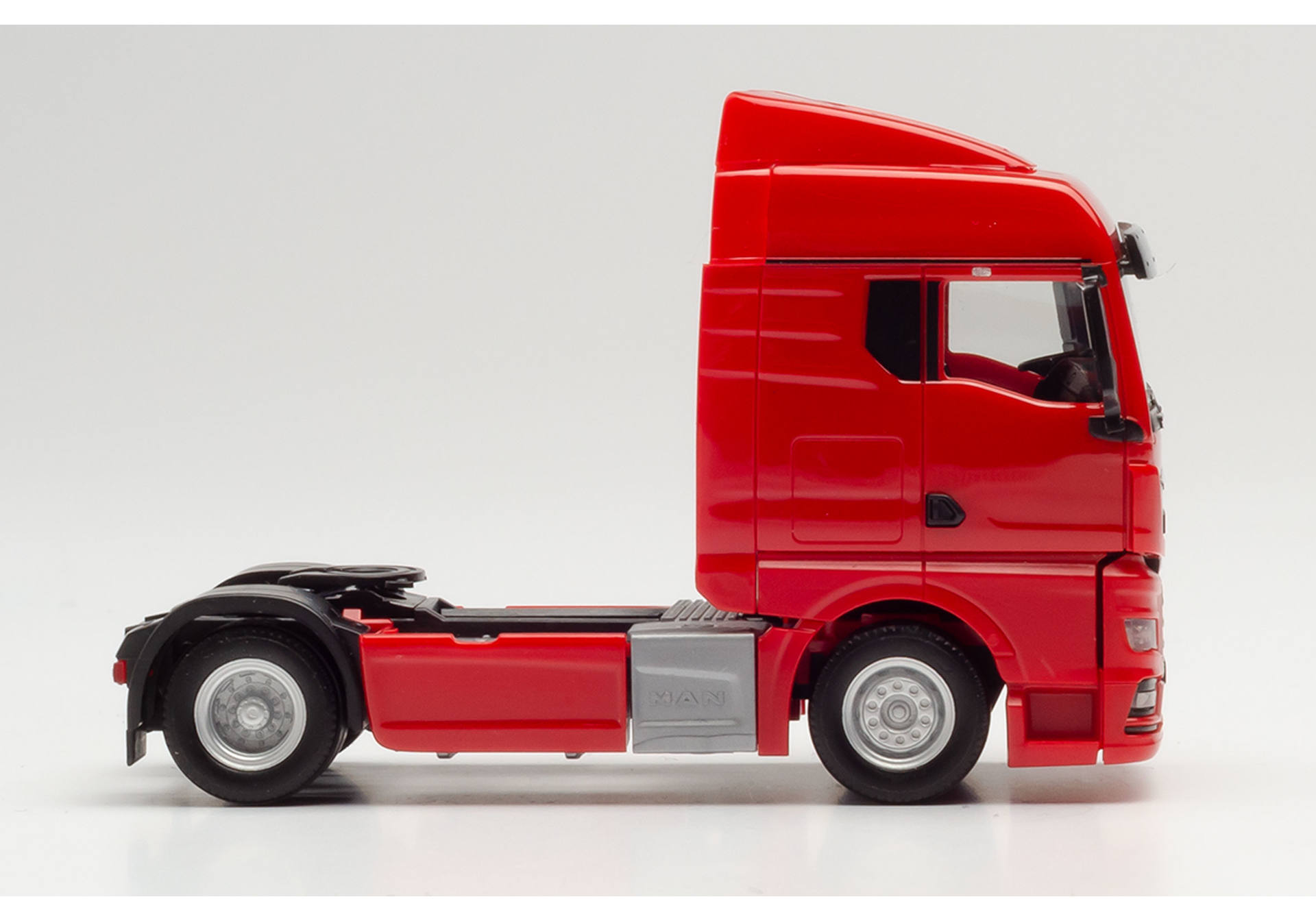 MAN TGX GM Zugmaschine, rot