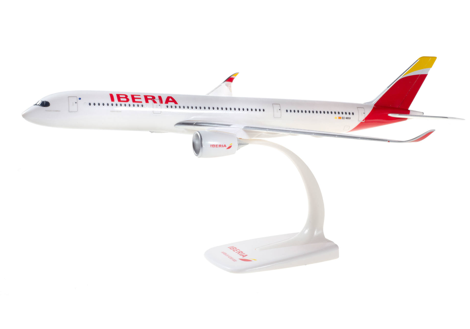 Iberia Airbus A350-900 – EC-MXV “Plácido Domingo”