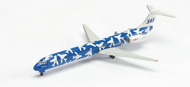 SAS Airlines McDonnell Douglas MD-82