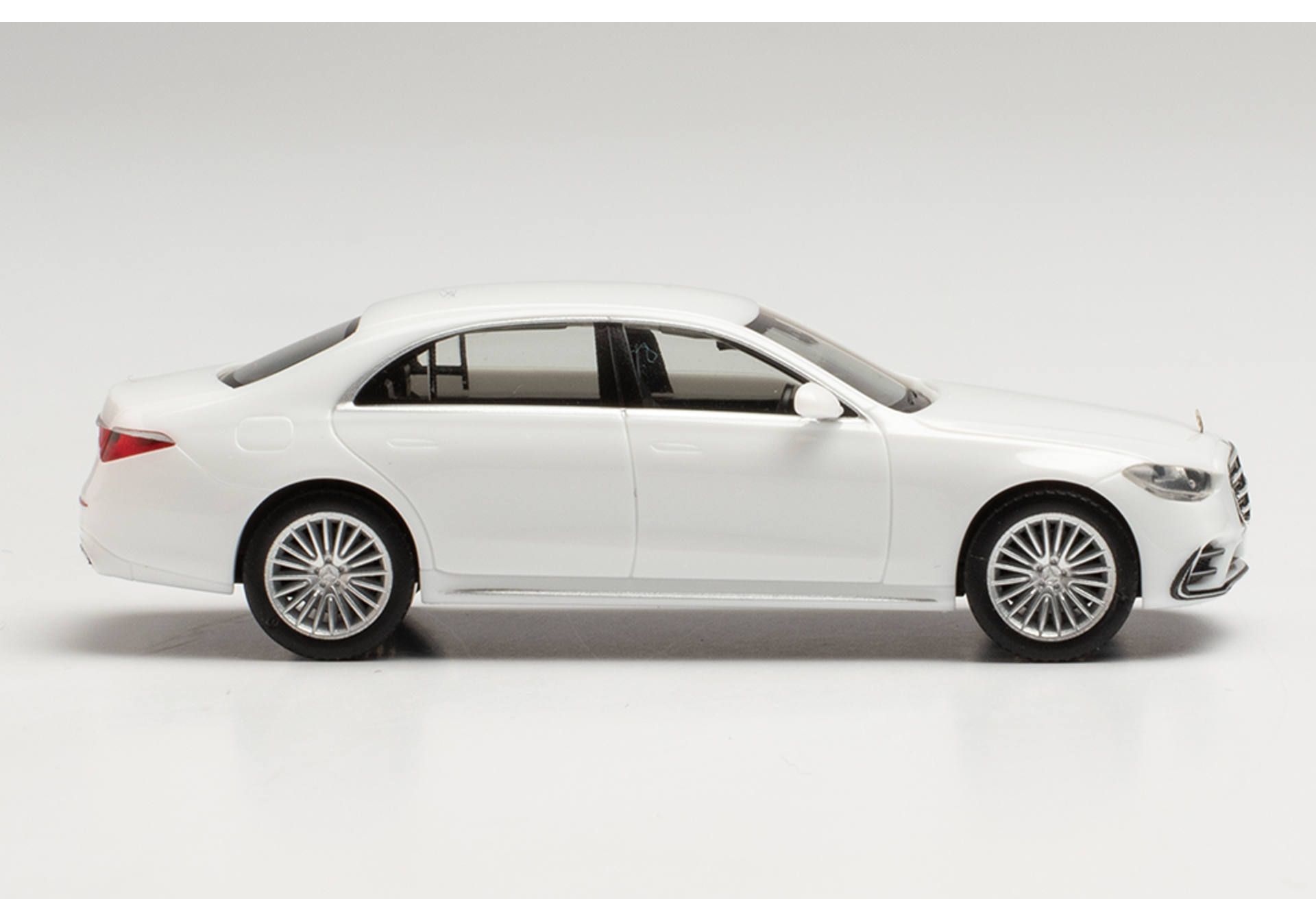 Mercedes-Benz S-Klasse, weiß