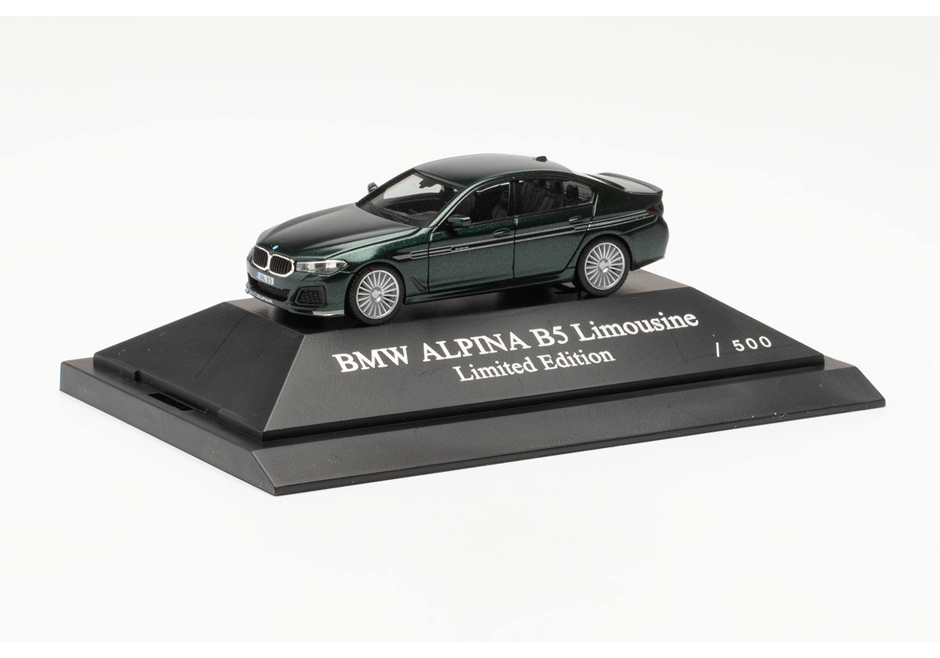 BMW Alpina B5 Limousine (G30), green metallic "Alpina"