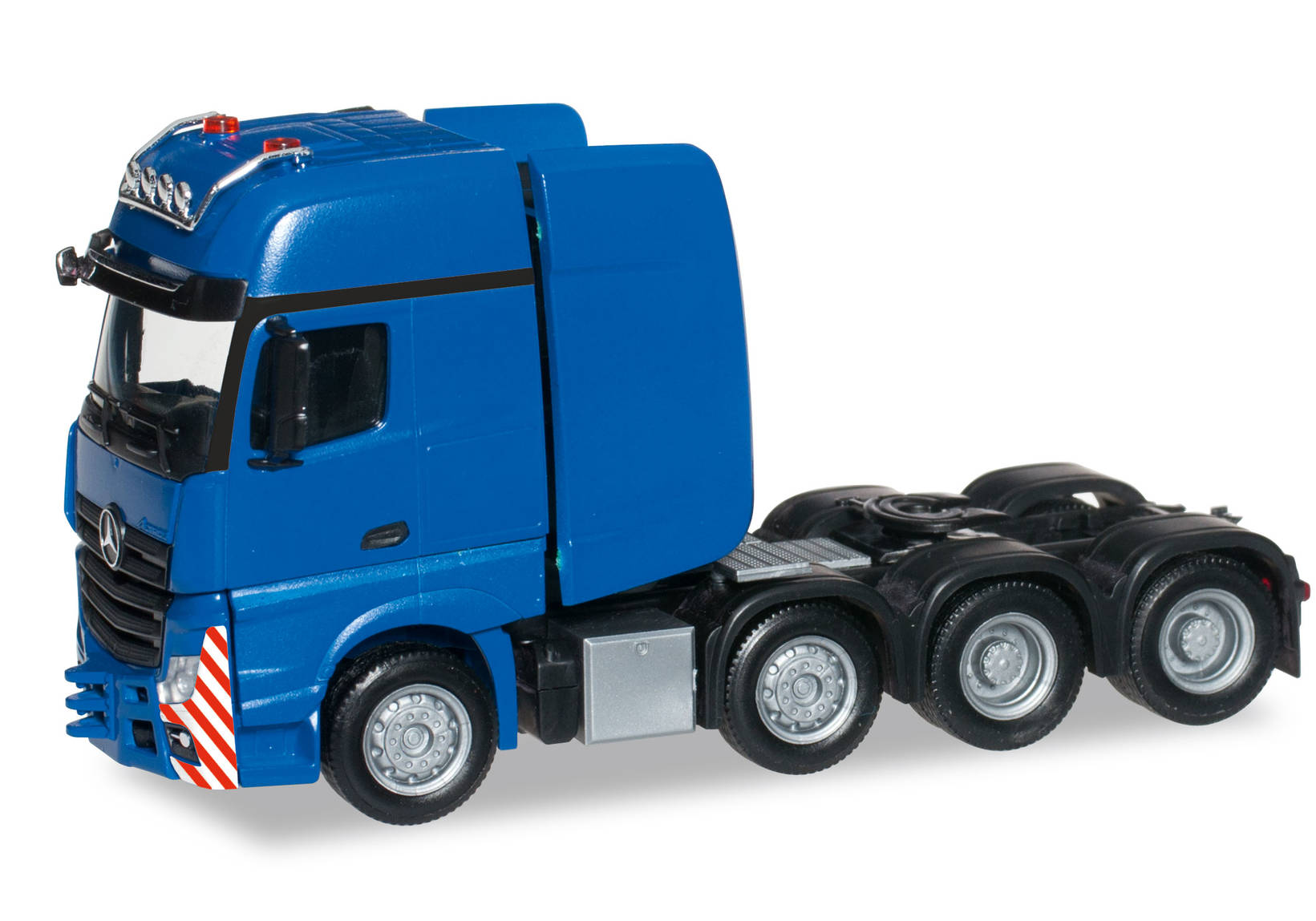 Mercedes-Benz Actros Gigaspace SLT heavy duty rigid tractor, blue