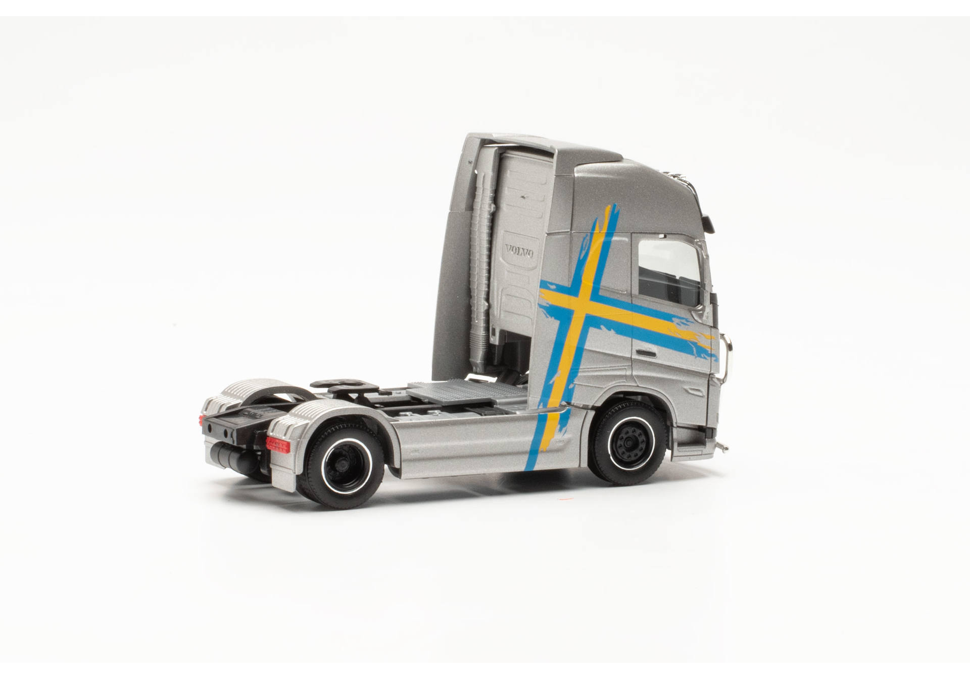 Volvo FH 16 GL XL 2020 Zugmaschine mit Lampenbügel und Rammschutz, silber metallic