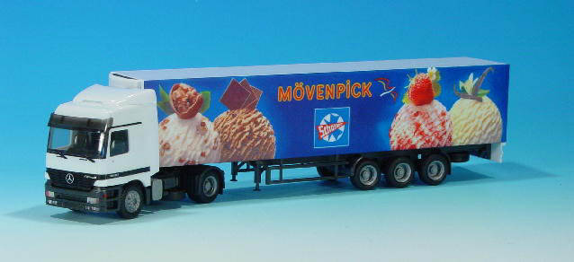 Mercedes-Benz Actros promotion truck "Schöller"