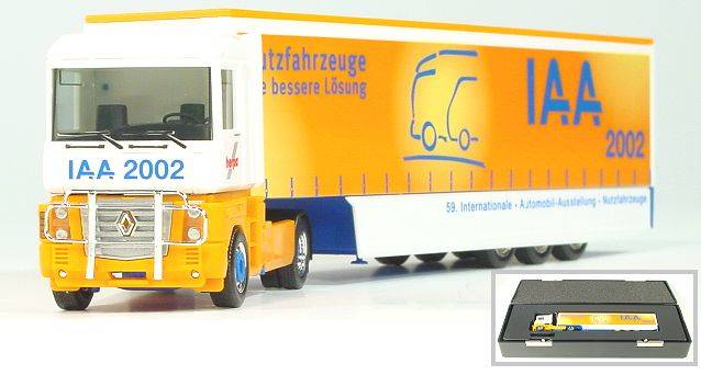 Renault Magnum box semitrailer "IAA 2002"
