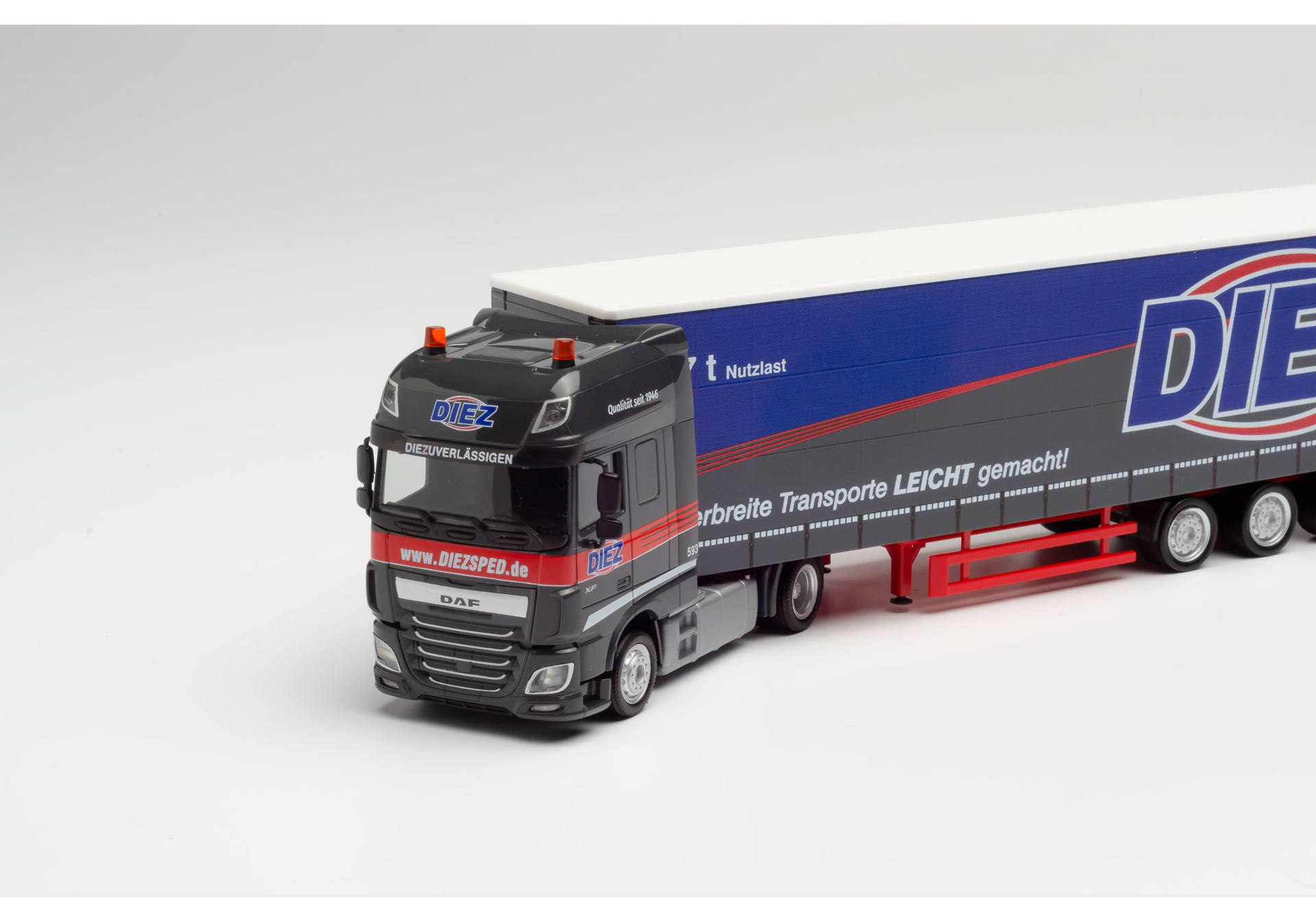 DAF XF SSC lowliner semitrailer "Spedition Diez"