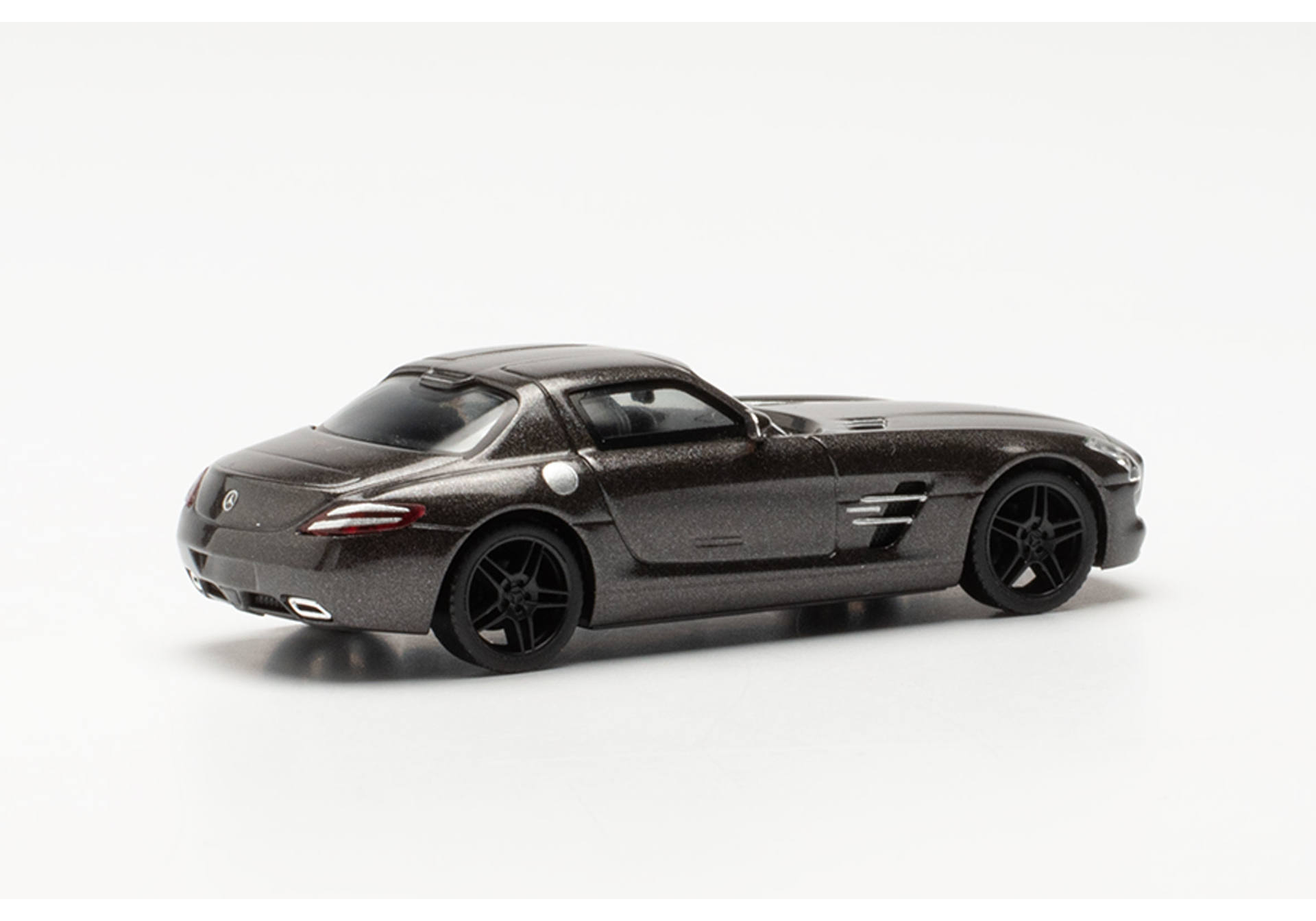Mercedes-Benz SLS AMG, Monza grey metallic