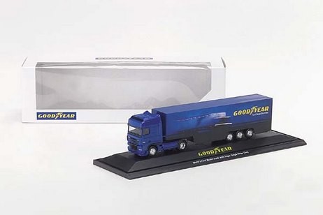 DAF XF SSC suitcase saddle train special box