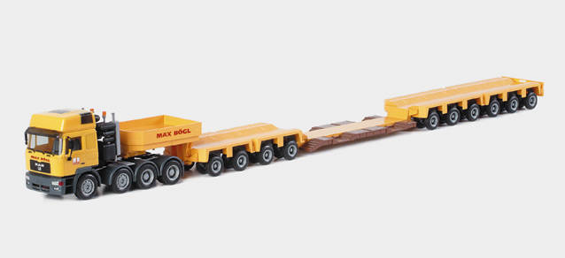 MAN F2000 Evo lowboy semitrailer "Max Boegl"