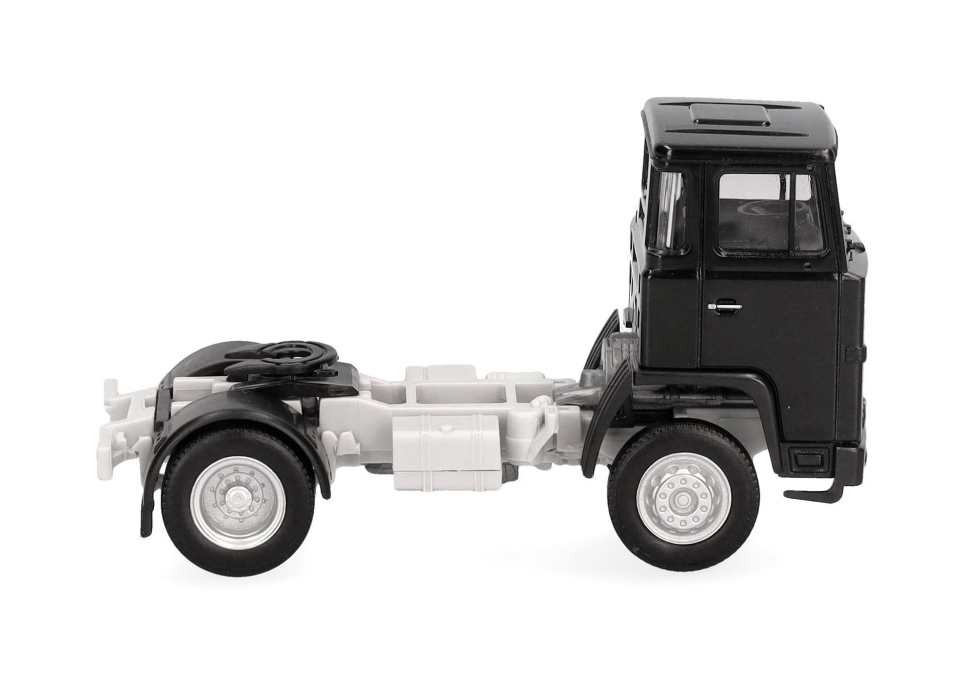 Scania 111 Zugmaschine 2achs, schwarz