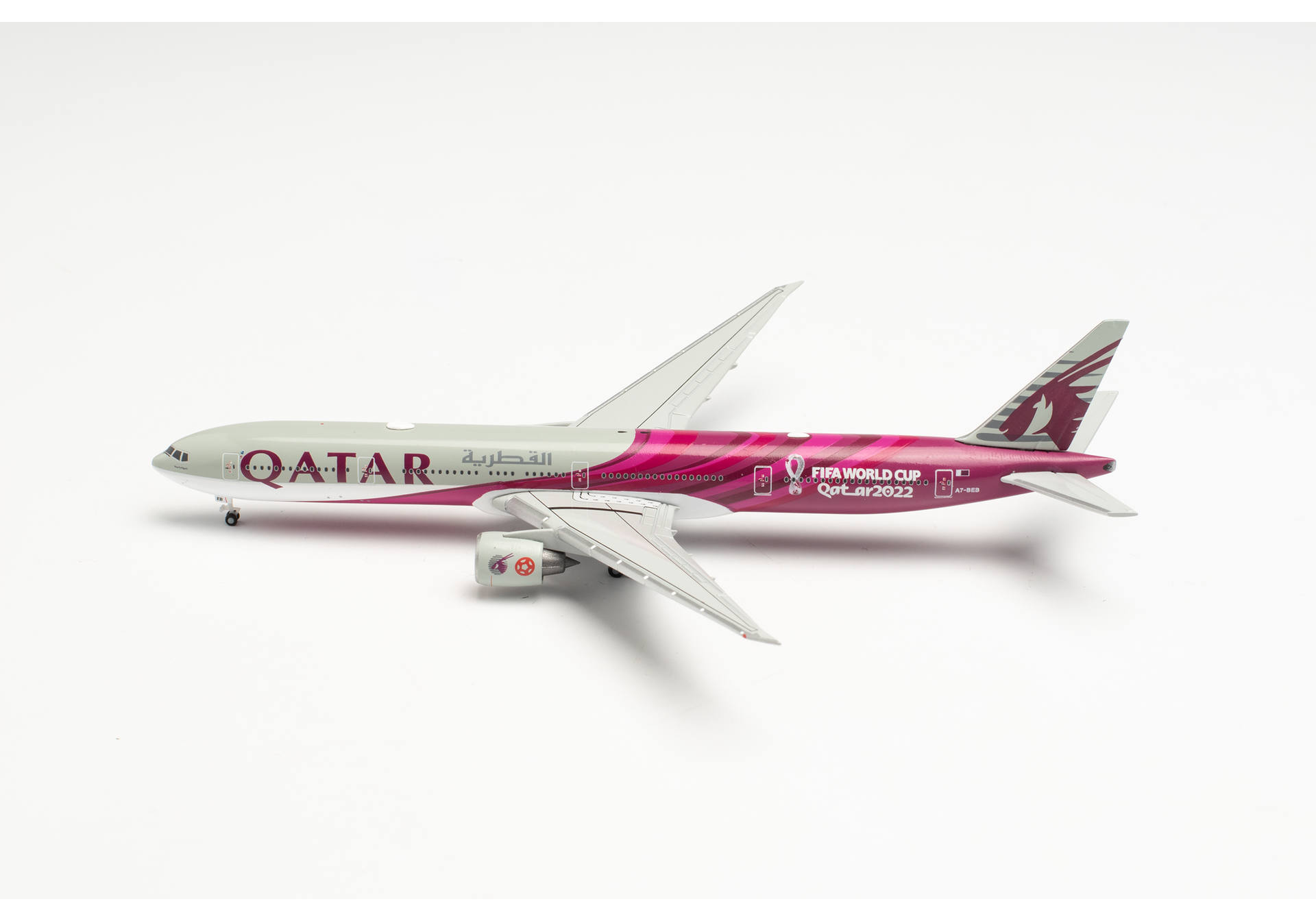 B777-300ER Qatar Airways - anual model 2021