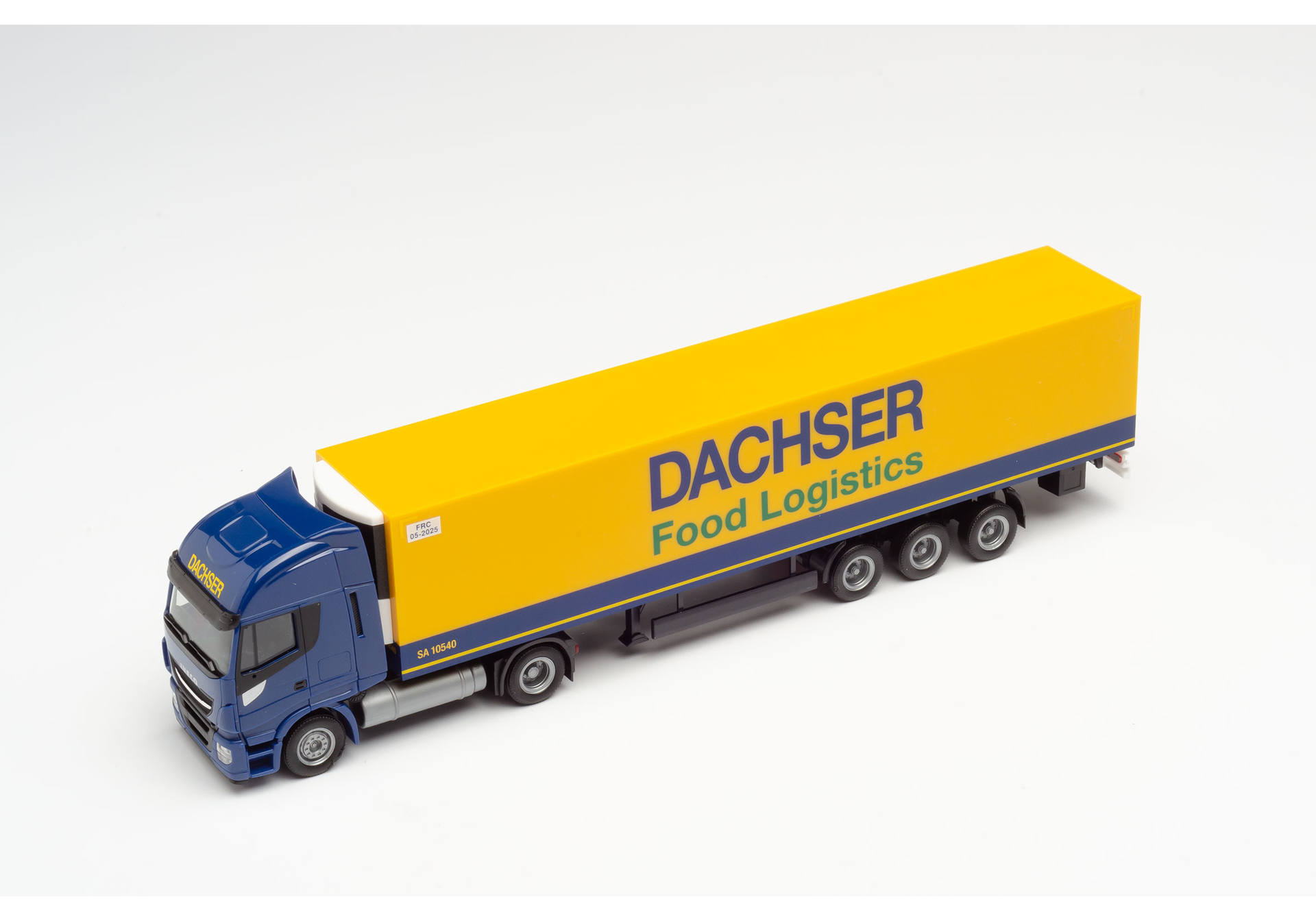 Iveco Stralis NP Kühlkoffer-Sattelzug „Dachser Food Logistic"