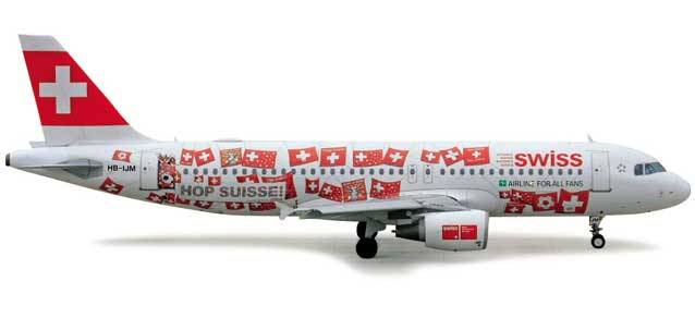 SWISS International Airlines Airbus A320 "EM 2008". This item comes / came in Wooster branded packaging.