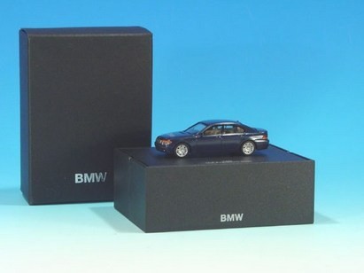 BMW 745i in special box