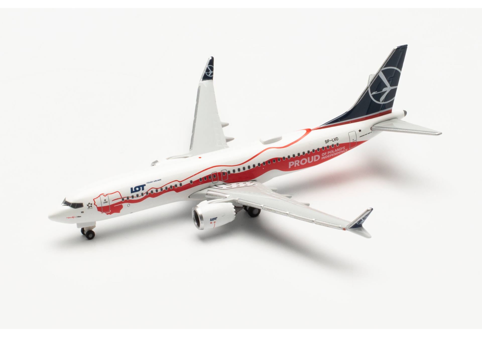 LOT Polish Airlines Boeing 737 Max 8 “Proud of Poland‘s Independence” – SP-LVD