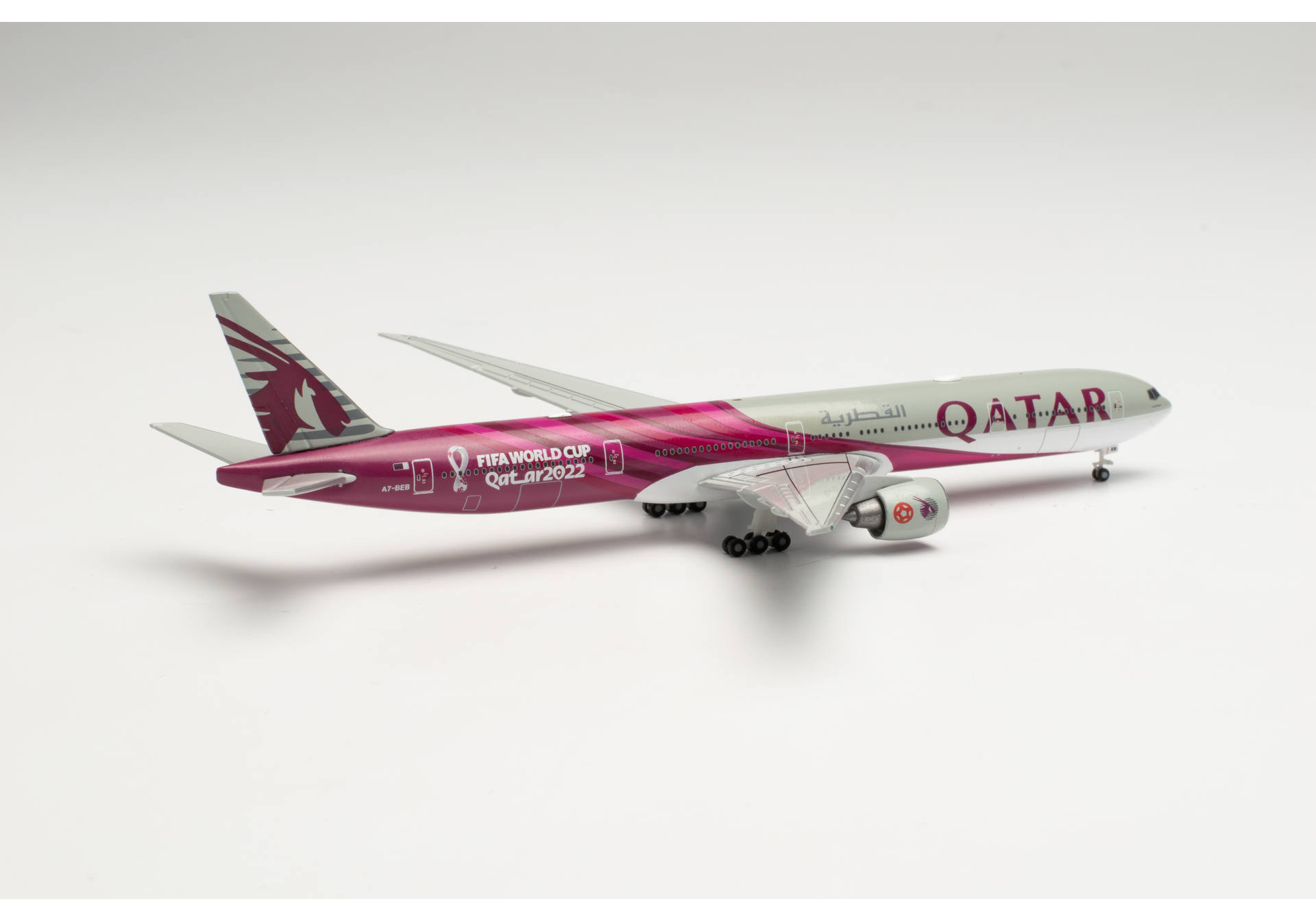 B777-300ER Qatar Airways - anual model 2021