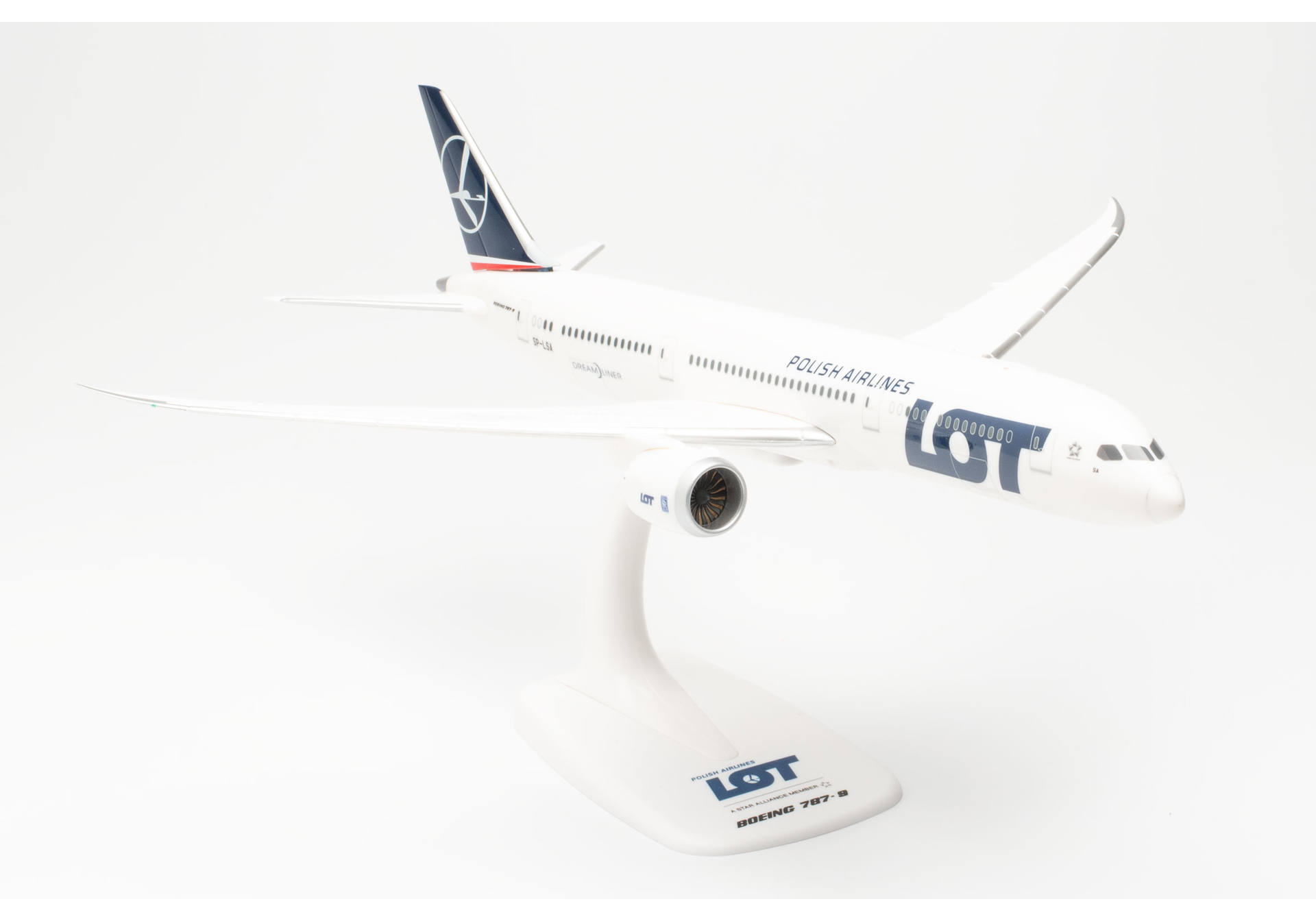 LOT Polish Airlines Boeing 787-9 Dreamliner