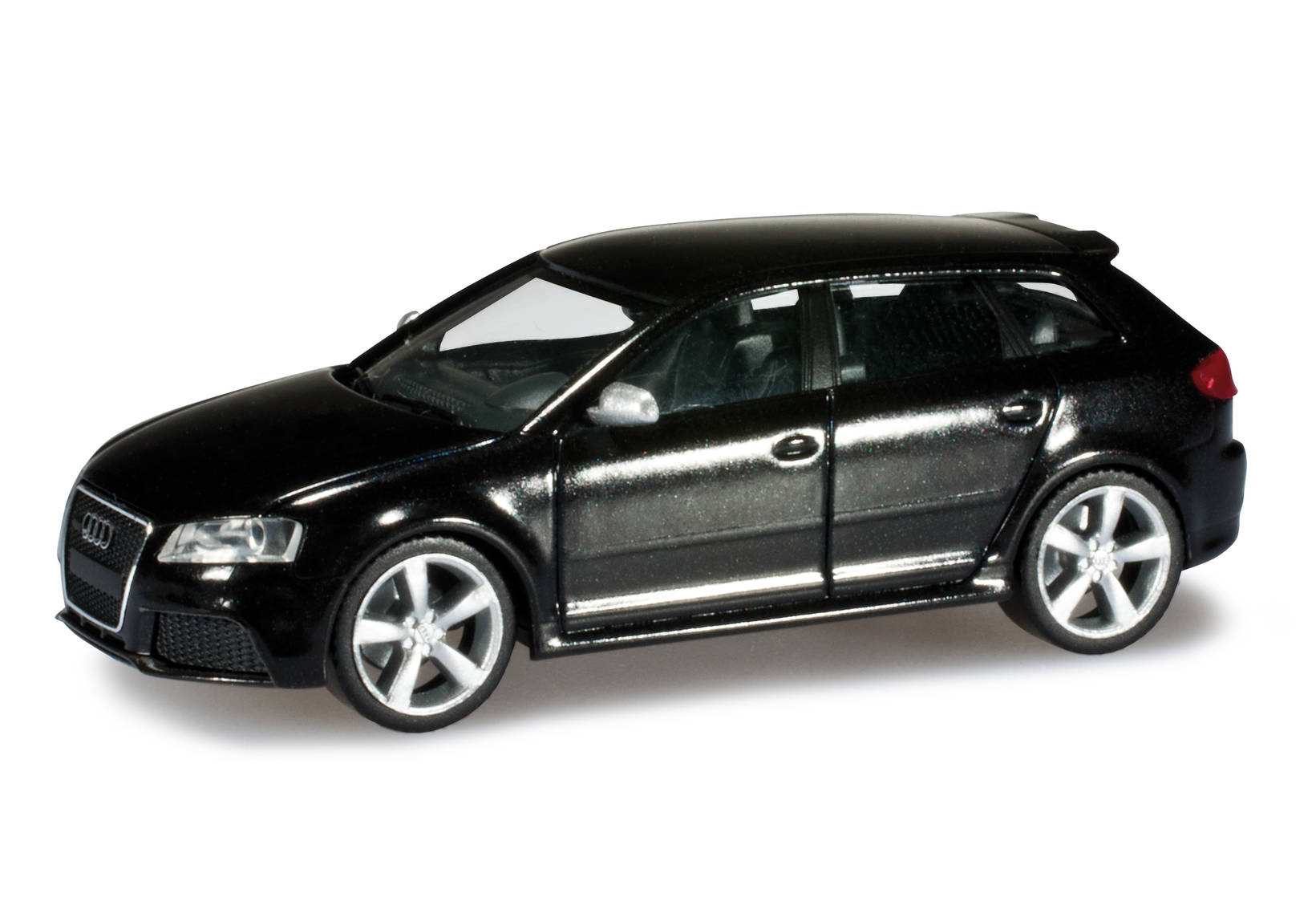Audi RS3 Sportback, phantomschwarz perleffekt