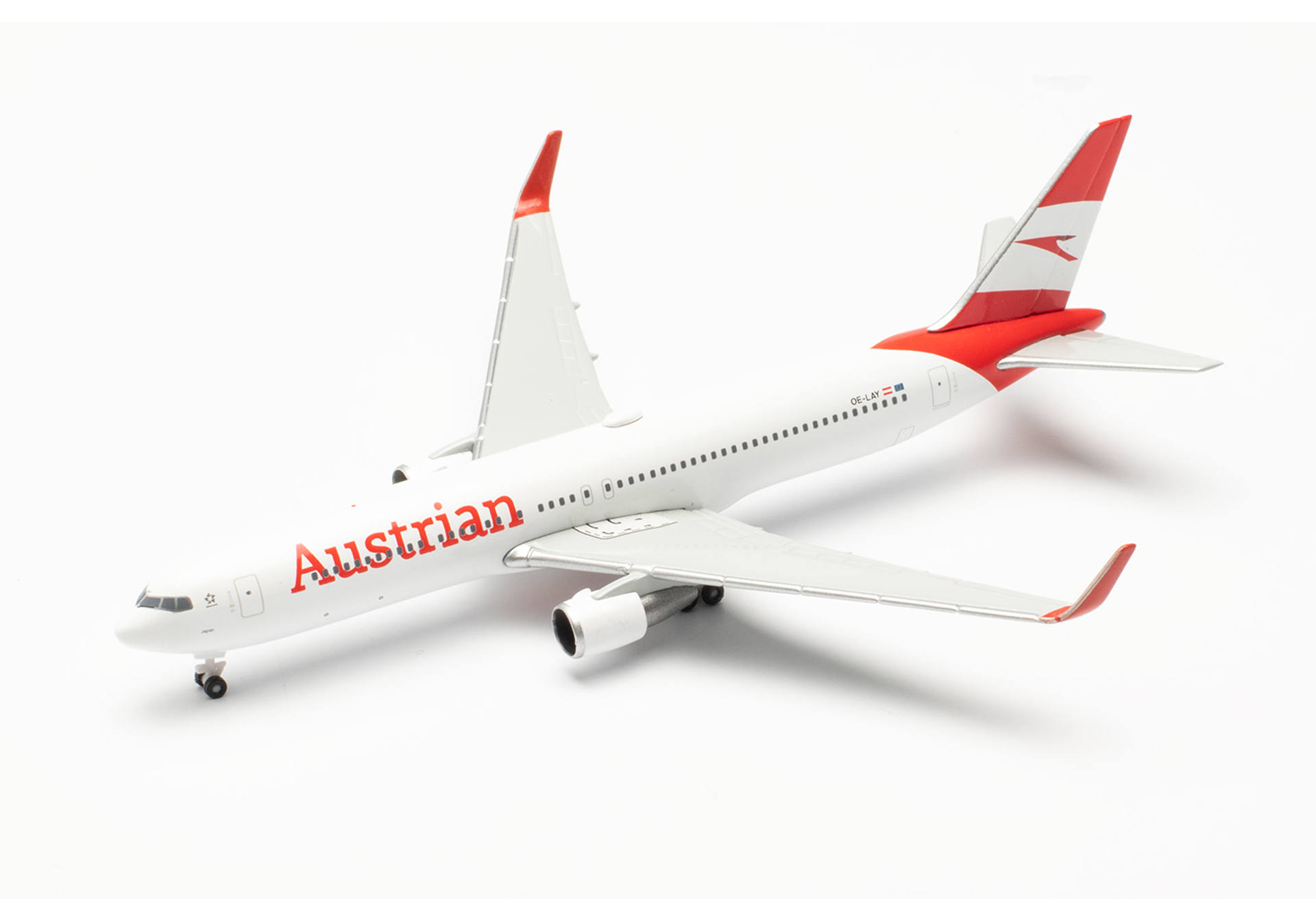 Austrian Airlines Boeing 767-300 - new colors – OE-LAY “Japan”
