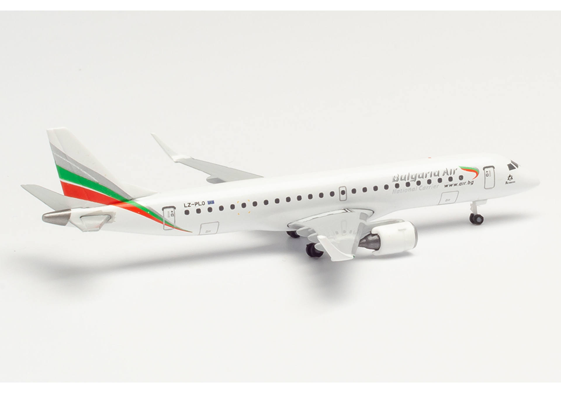 Bulgaria Air Embraer E190