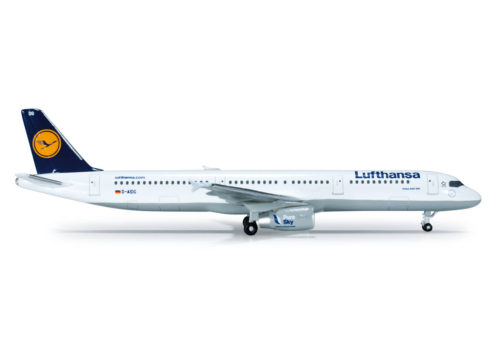 Lufthansa Airbus A321 "Pure Sky"