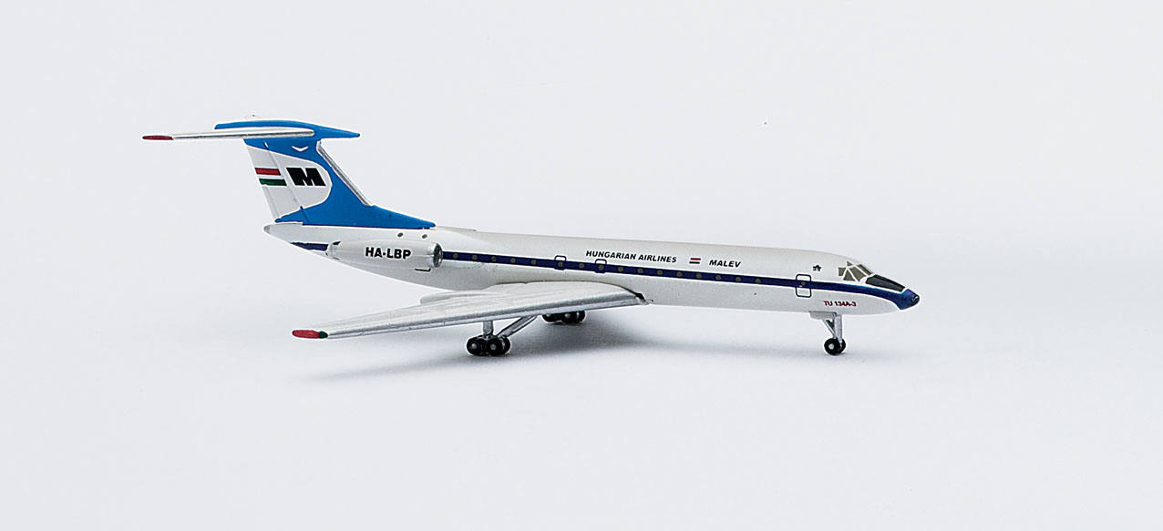 Malév Tupolev TU-134A