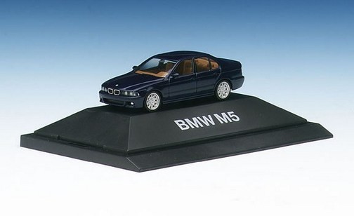 BMW M5 Limousine four -door