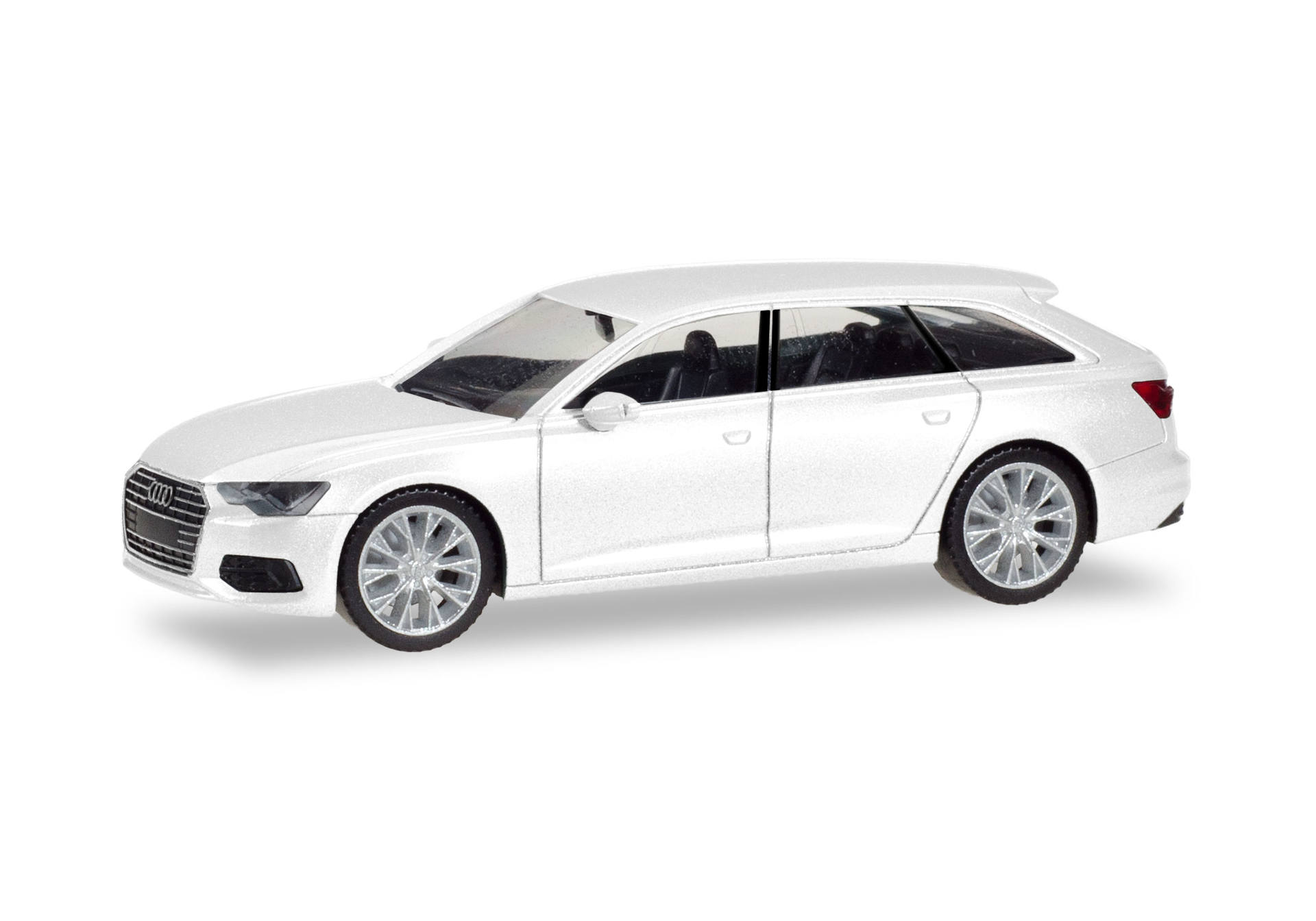 Audi A6 Avant, ibis white