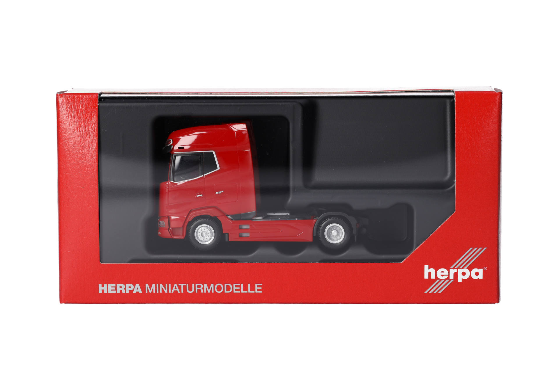 DAF XG facelift rigid tractor 2axles, red